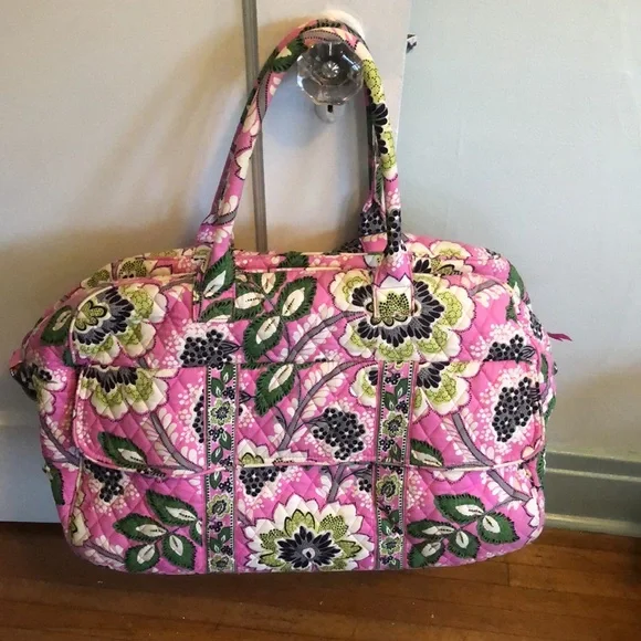 PINK VERA BRADLEY DUFFLE - Picture 4 of 12